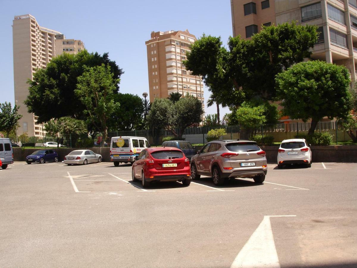 Moby Dick Apartment Benidorm Luaran gambar